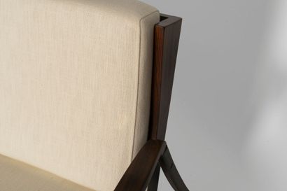LICEU DE ARTES E OFICIOS
4-seater sofa in...
