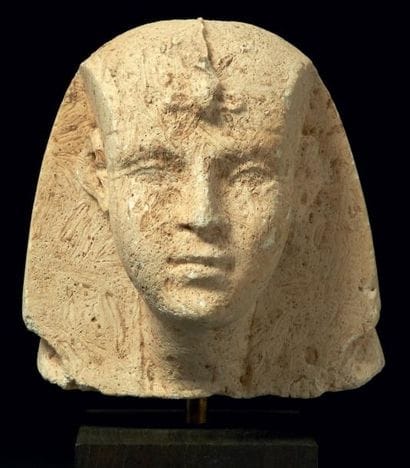 EGYPTE
PORTRAIT DE ROI. Il représente le...