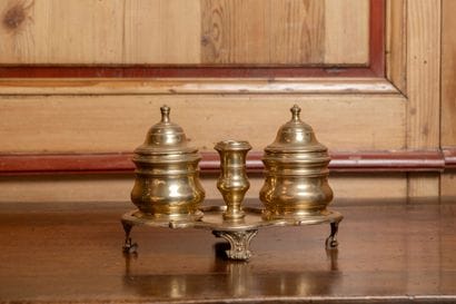 Regency-style ormolu desk inkwell 
It features...
