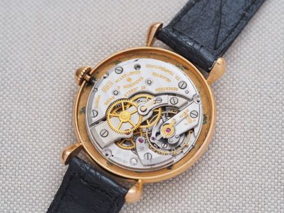 VACHERON CONSTANTIN
Case: 18k (750°) pink...