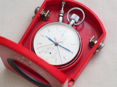 OMEGA
Split-seconds chronograph watch. Chromed...