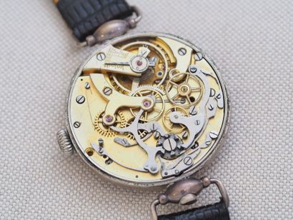 UNIVERSAL WATCH Monopoussoir
Case: Silver...