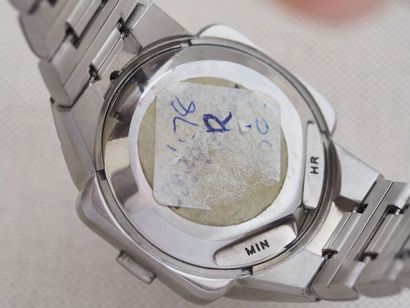 OMEGA TC1 (Time Computer)
Case: Steel. Rectangular....