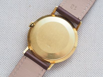 EBEL
Case: 18k yellow gold ( 750°). Press...