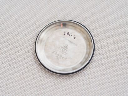 OMEGA ref. 2640-4 SC
Case: Steel. Round....