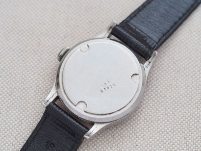 LONGINES Tre Tacche Flat Bezel
Case : Steel....