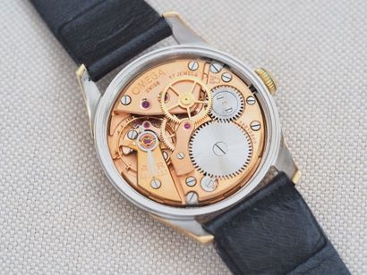 OMEGA ref. 2640-1SC
Case: Gold laminate....
