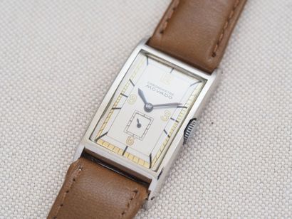 MOVADO Chronometer
Case: Steel. Rectangular....