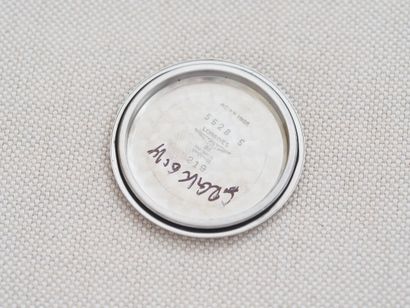 LONGINES Sei tacche
Case: Steel. Round. Screw-down...