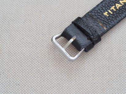 OMEGA ref. 3797/4
Case: Steel. Press stud...