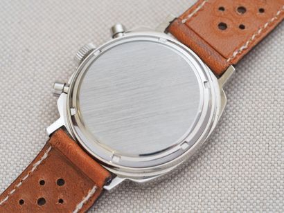 HEUER Camaro 
Case : Steel. Brushed cushion....