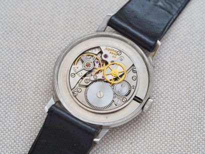 ALPINA N.O.S ref. 710625
Case : Steel. Round....