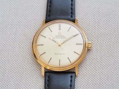 OMEGA Genève Chronometer 
Case: 18k yellow...