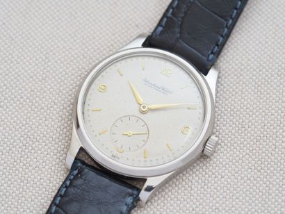 IWC ( International Watch & Co)
Case: Steel....