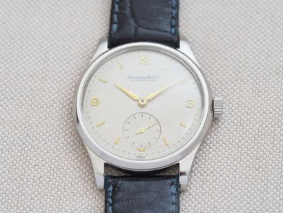 IWC ( International Watch & Co)
Case: Steel....
