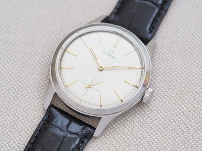 OMEGA ref. 2622-2
Case: Steel. Round. Screw-down...