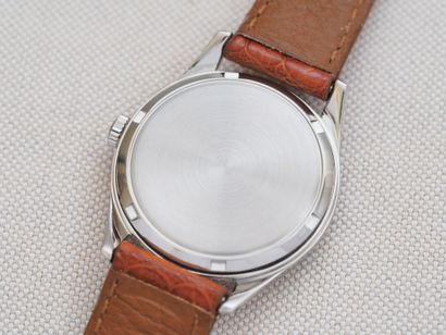 OMEGA ref. 2639-10 
Case: Steel. Round. Screw-down...