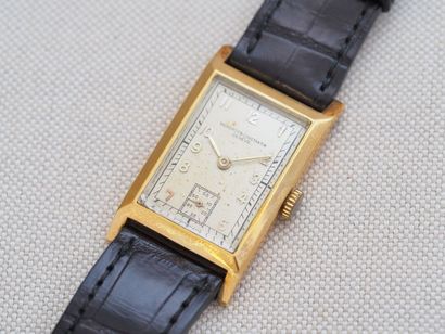 VACHERON CONSTANTIN
Case: 18k yellow gold...