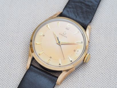 OMEGA ref. 2640-1SC
Case: Gold laminate....