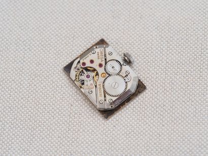 OMEGA 17.8
Case: Steel. Rectangular. Press-on...