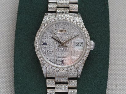 ROLEX Lady ref. 68279
Case: 18k white gold...