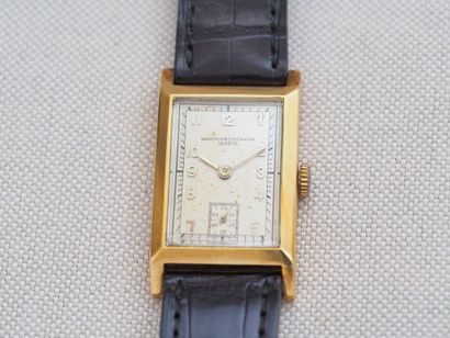 VACHERON CONSTANTIN
Case: 18k yellow gold...