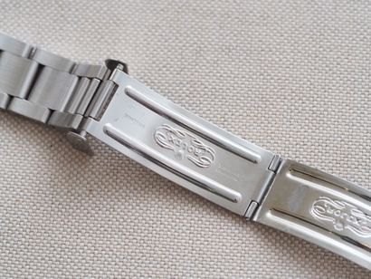 ROLEX Submariner ref. 16800 circa 1979
Case:...