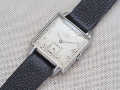 OMEGA ref. 3797/4
Case: Steel. Press stud...