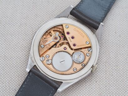 OMEGA ref. 2505-12
Case: Steel. Press-fit...