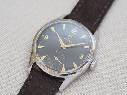 OMEGA ref. 2639-4
Case: Steel. Round. Screw-down...
