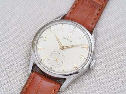OMEGA ref. 2639-10 
Case: Steel. Round. Screw-down...