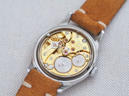 LONGINES Sei tacche
Case: Steel. Round. Screw-down...