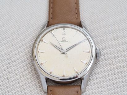 OMEGA ref. 2640-4 SC
Case: Steel. Round....