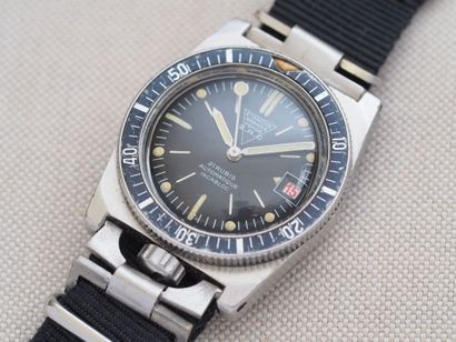 ZRC Grands Fonds Series 3
Case: Steel. Crown...