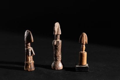 Mossi, Burkina Faso
Three fertility dolls
H_...