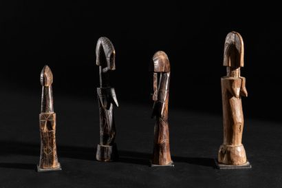 Mossi, Burkina Faso
Four fertility dolls
H_...