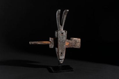 Bambara, Mali
Hardwood lock with beautiful...
