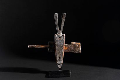 Bambara, Mali
Hardwood lock with beautiful...