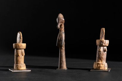 Mossi, Burkina Faso
Three fertility dolls
One...