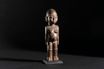 Lobi, Burkina Faso
Female 