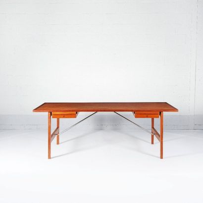 HANS J. WEGNER (1914-2007) Danemark
Bureau...