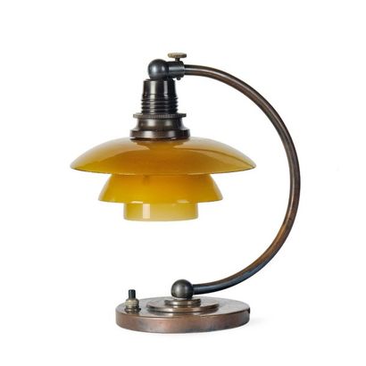 POUL HENNINGSEN (1894-1967) Danemark
Lampe...