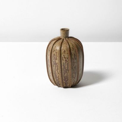 ARNE BANG (1901-1983) Danemark
Vase 