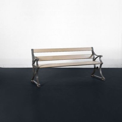 FOLKE BENSOW (1886-1971) Suède
Banc d'exterieur...