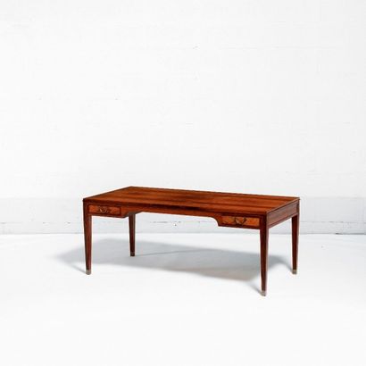 FRITS HENNINGSEN (1889-1965) Danemark
Table...