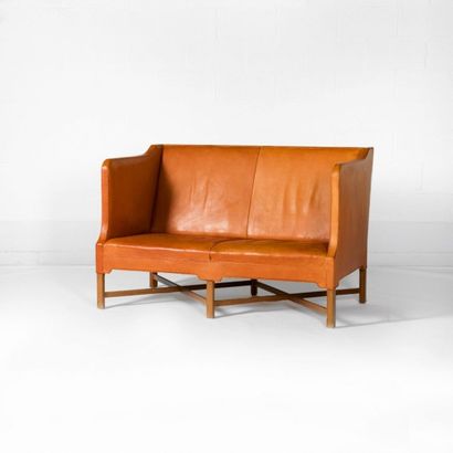 KAARE KLINT (1888-1954) Danemark
Sofa à deux...