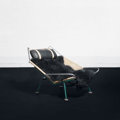 HANS J. WEGNER (1914-2007) Danemark
Fauteuil...