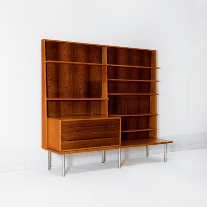 HANS J. WEGNER (1914-2007) Danemark
Bibliothèque...