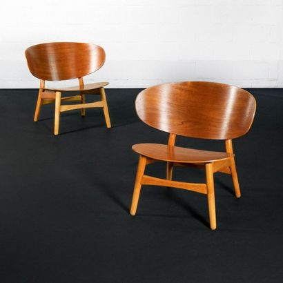 HANS J. WEGNER (1914-2007) Danemark
Paire...