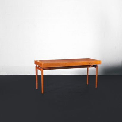 NANNA DITZEL (1923-2005) Danemark
Bureau...